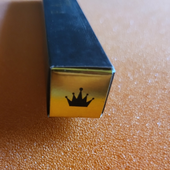 BRAND NEW F.a.r.a.h. Liquid Eyeliner Matte Black Velvet 18 hour wear - Picture 5 of 5